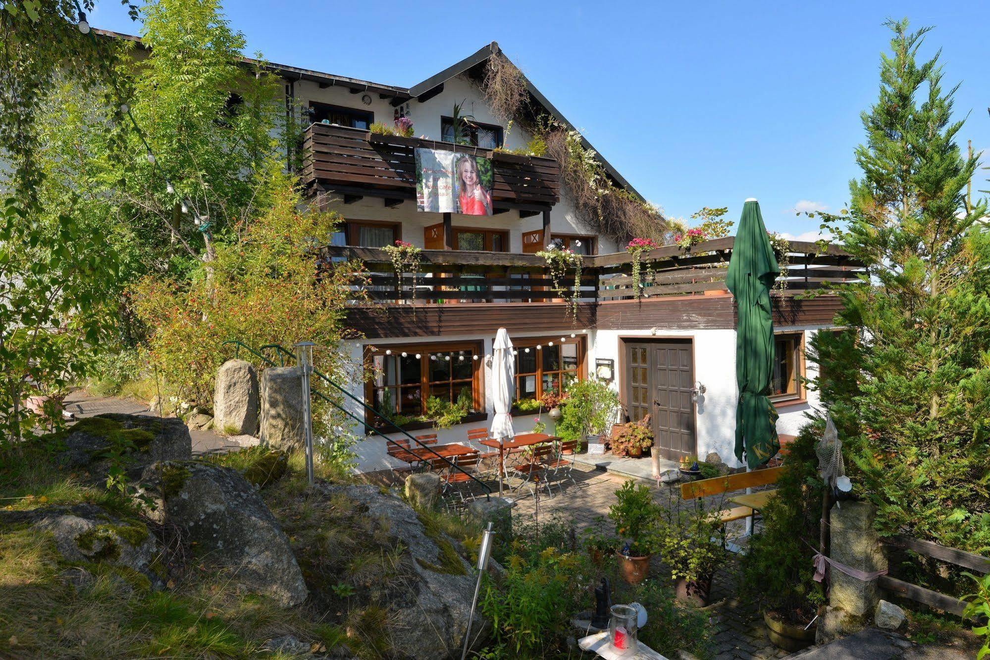 Antjes Schmankerlhotel Und Restaurant Tröstau المظهر الخارجي الصورة
